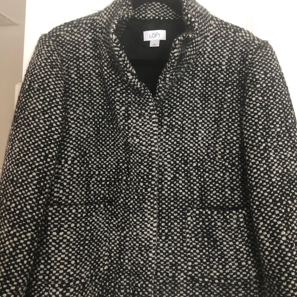 Ann Taylor LOFT Cropped Coat